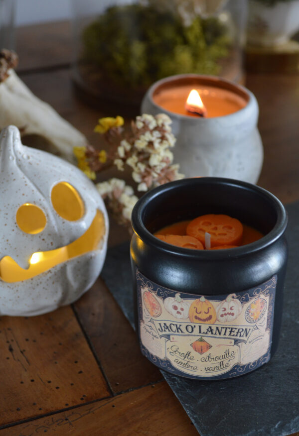 Bougie parfumée Jack O' Lantern – Image 2